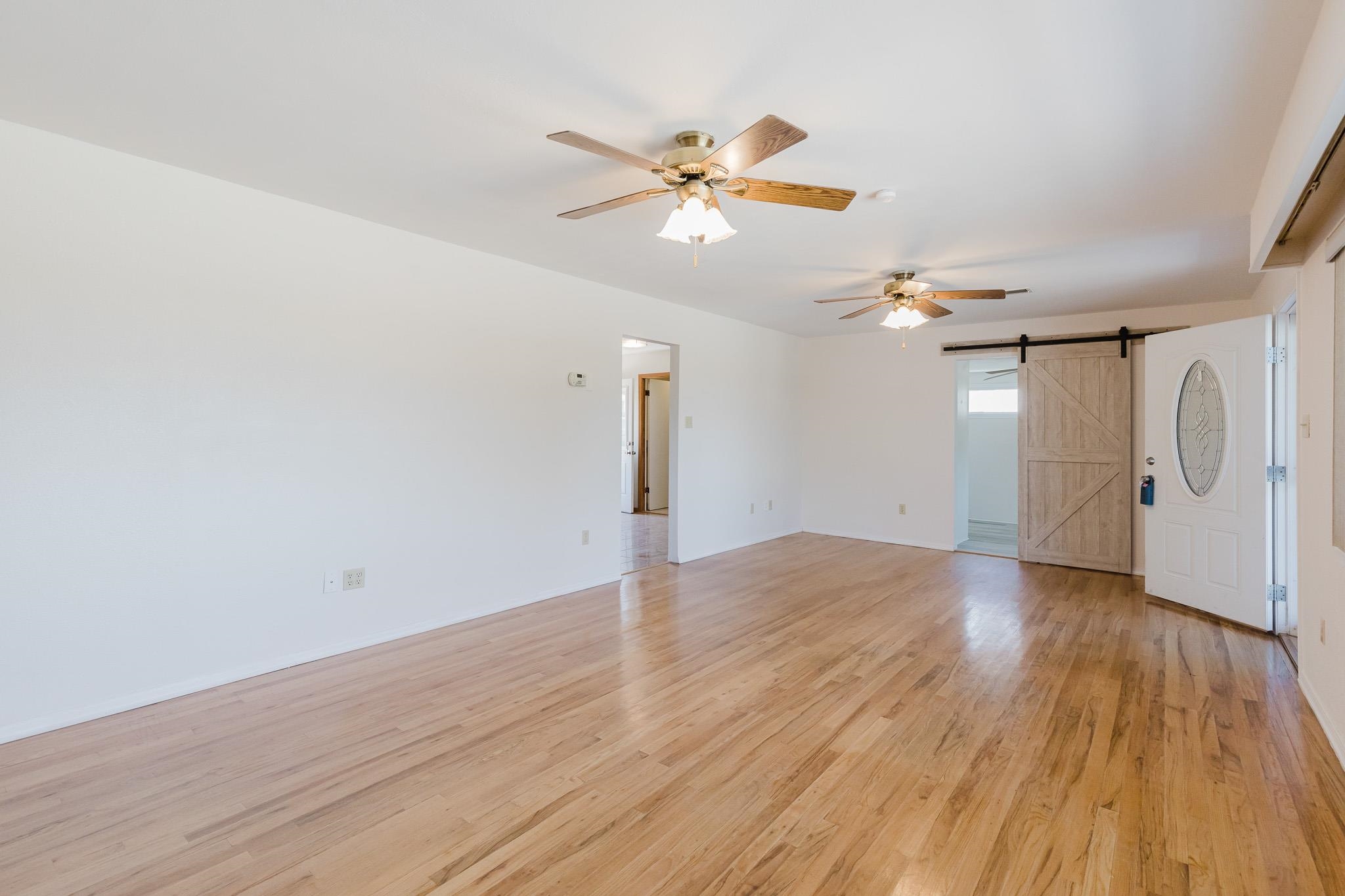 904 Spruce AVE