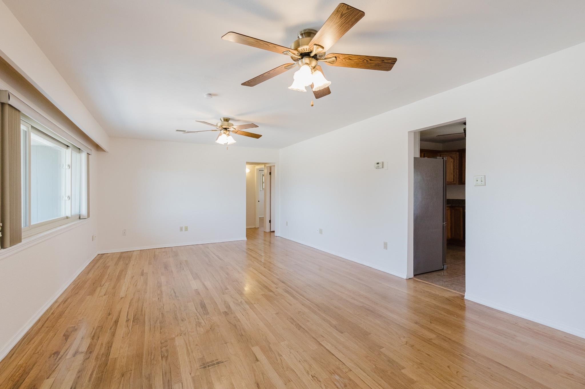 904 Spruce AVE