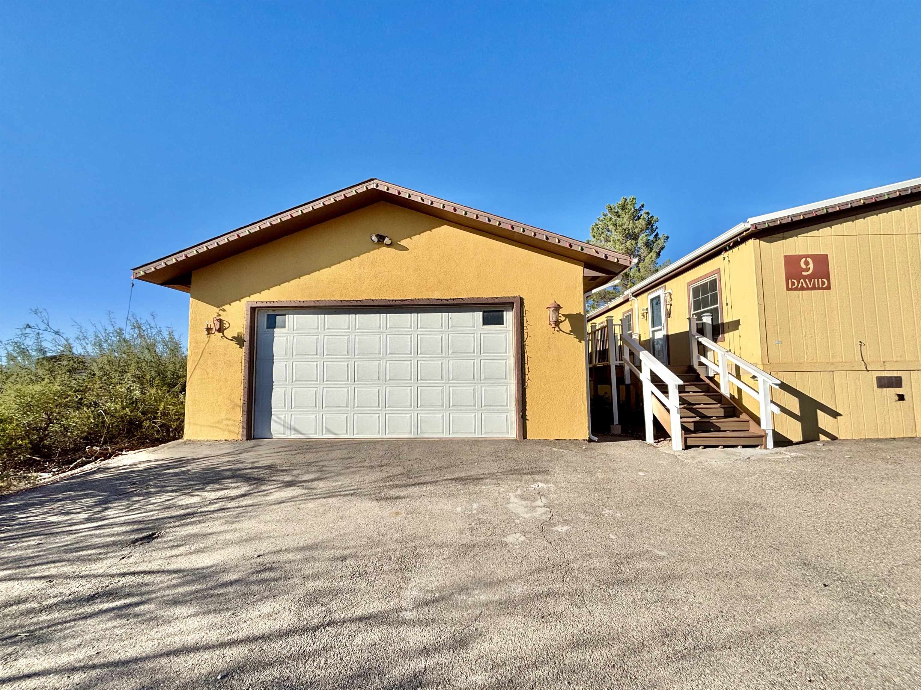 9 David DR