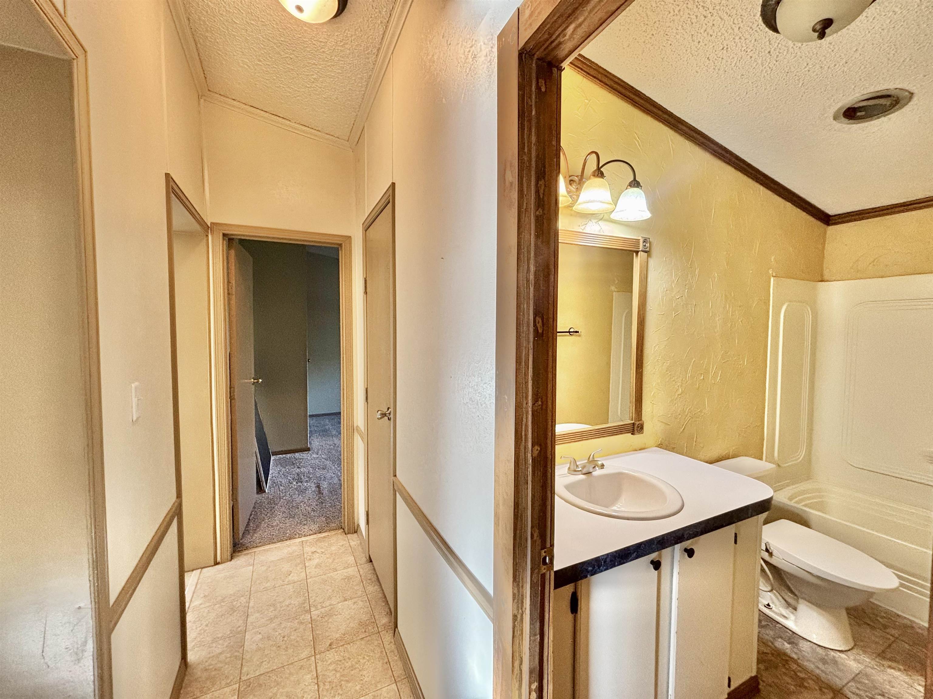 9 David DR