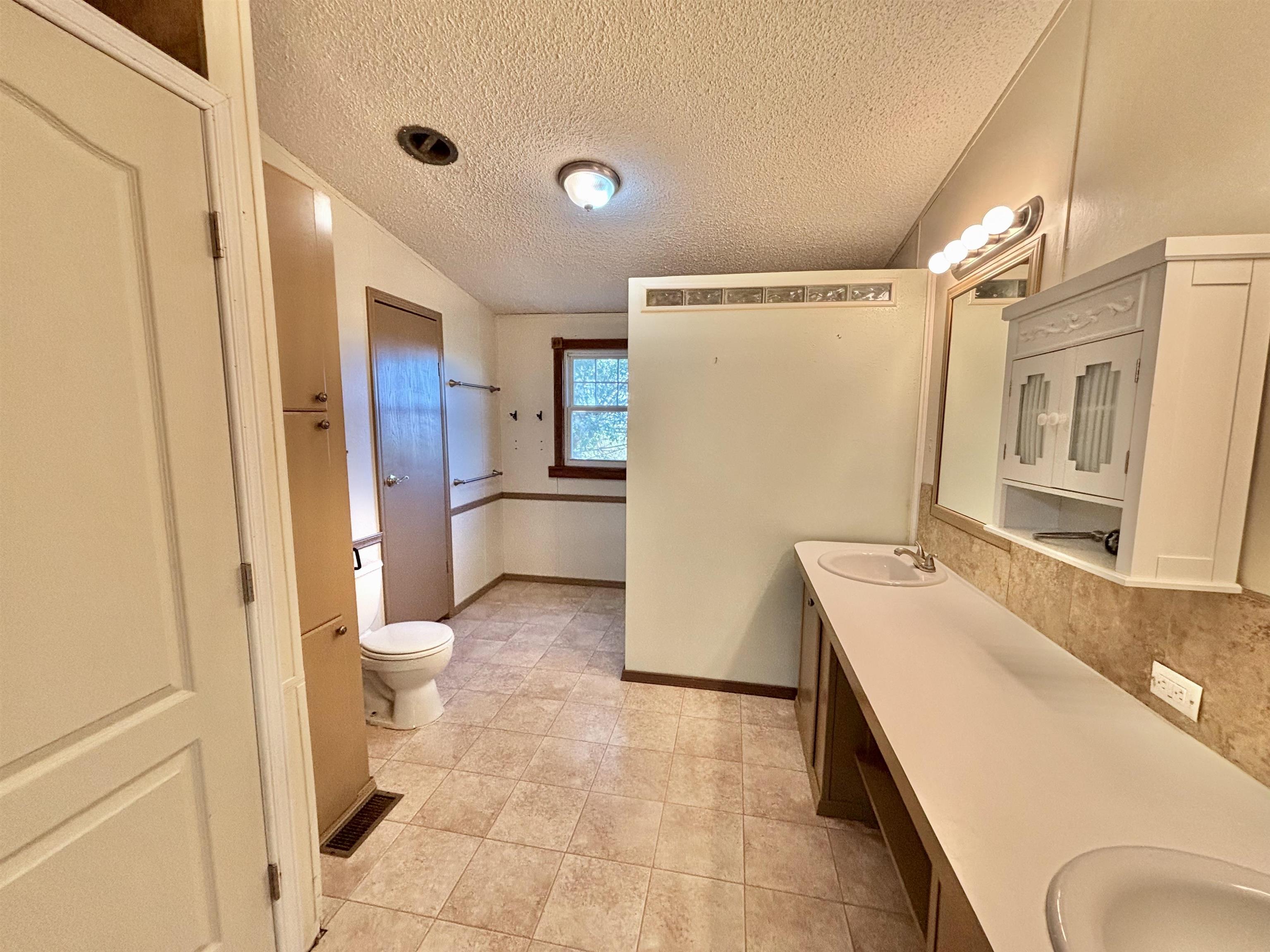 9 David DR
