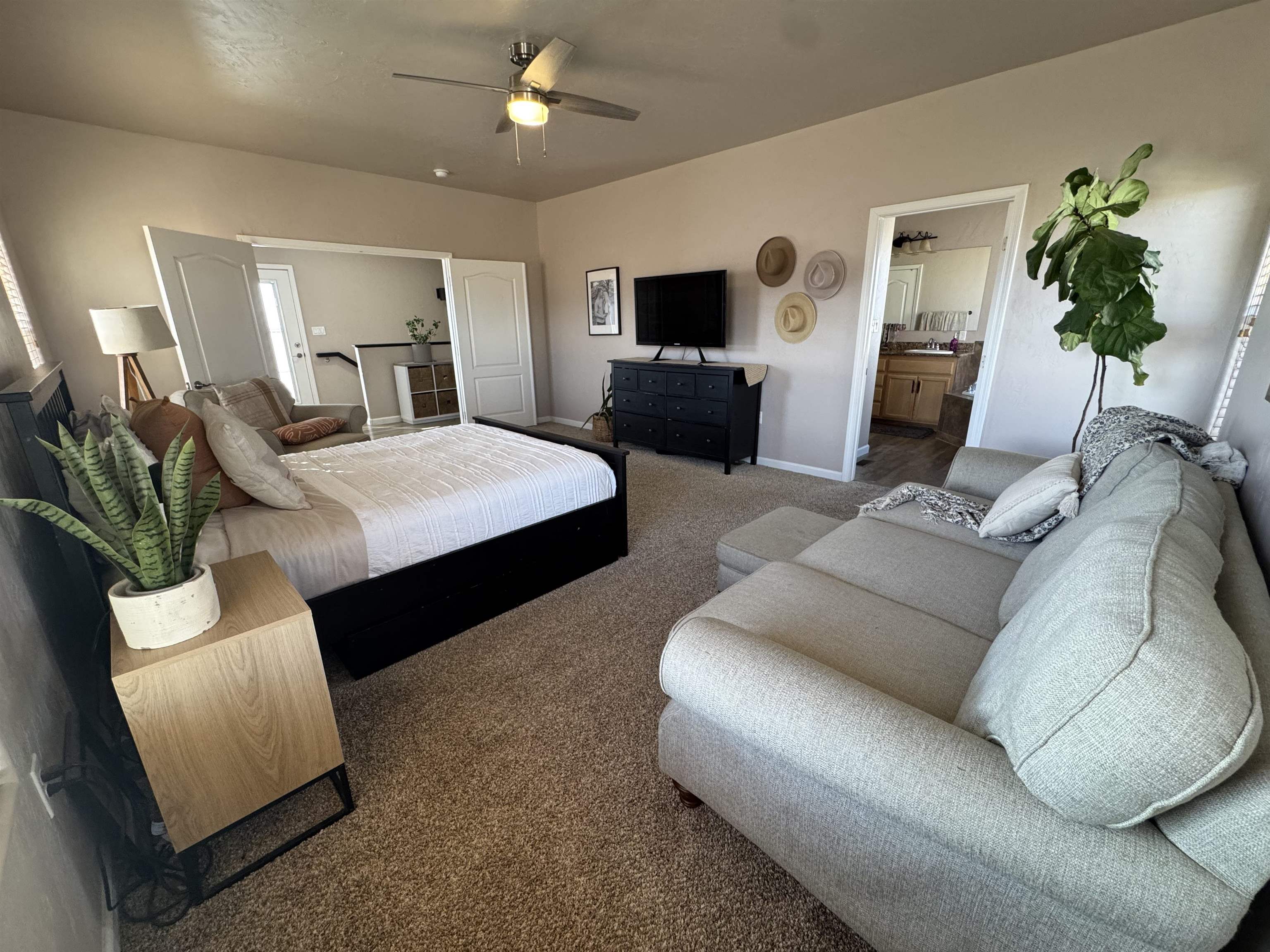 3414 Red Arroyo DR