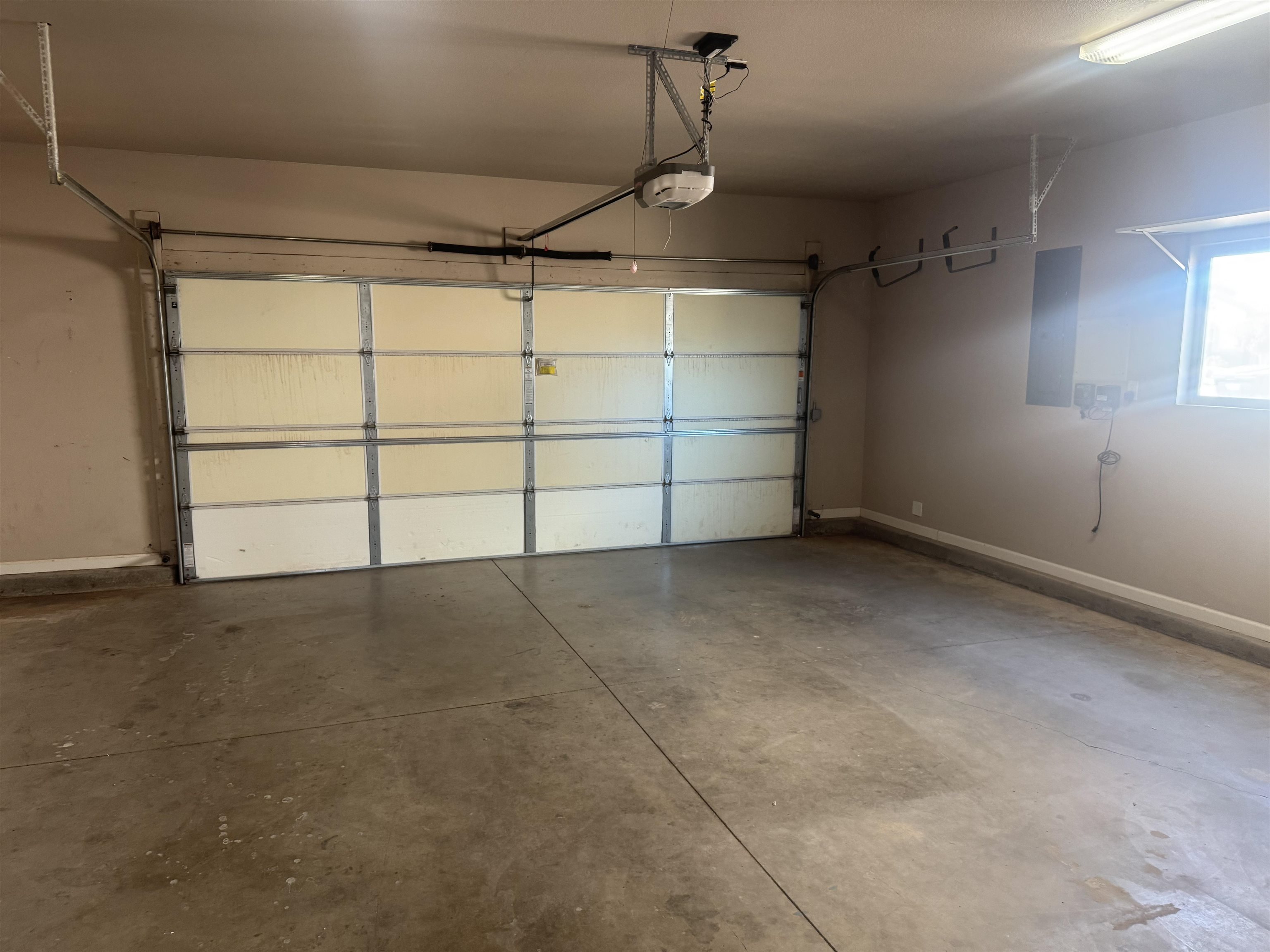3414 Red Arroyo DR