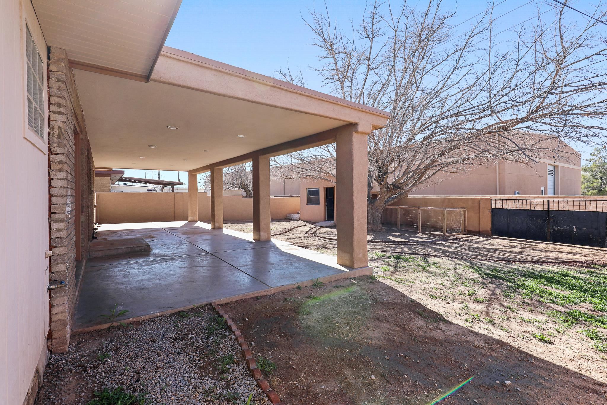 1200 Uranus DR
