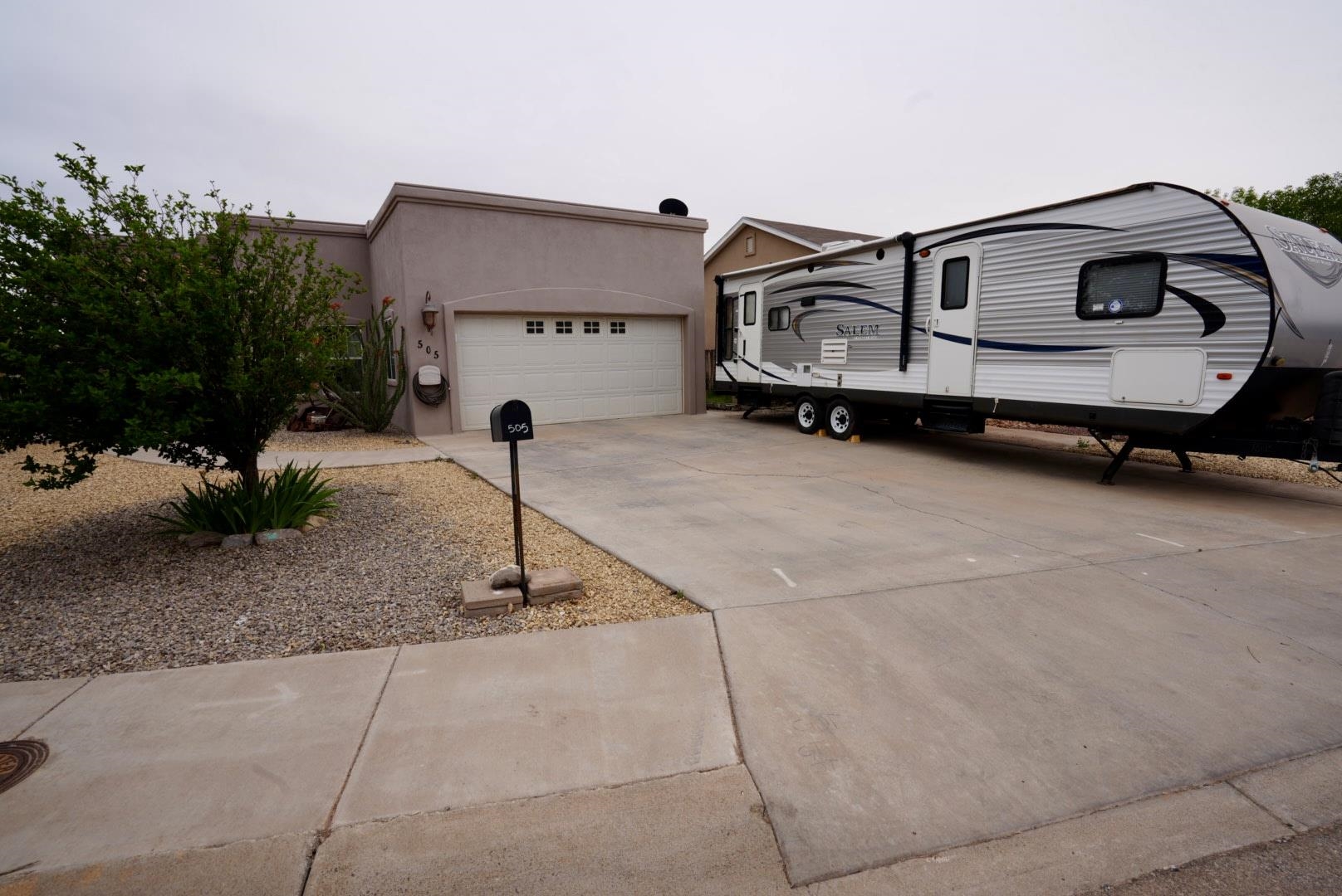 505 Rosita Cir