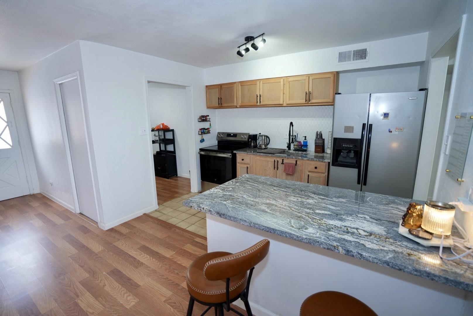 1518 Scenic DR