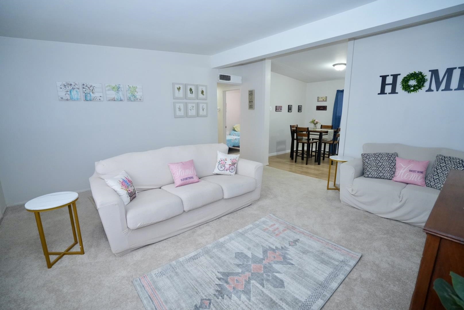 2402 Tulane AVE