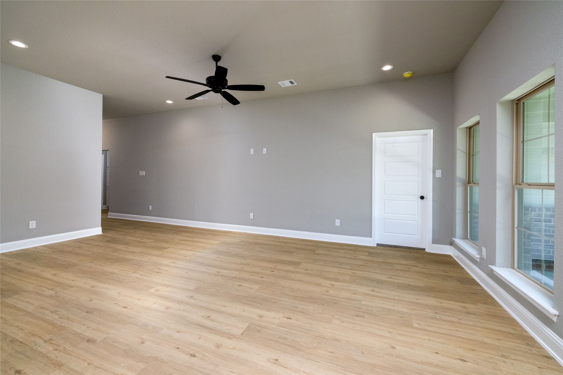 214 Clover Circle