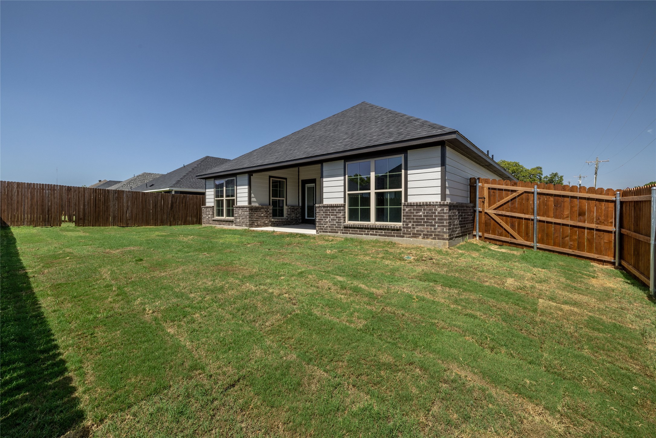 214 Clover Circle