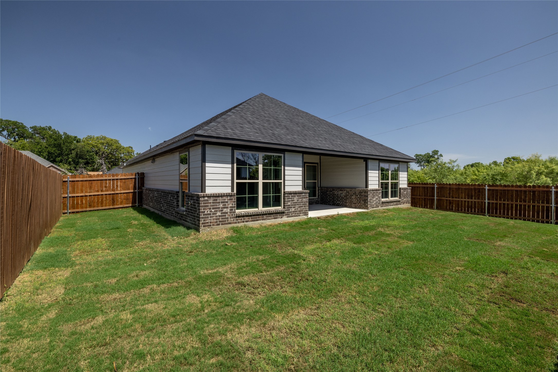 214 Clover Circle
