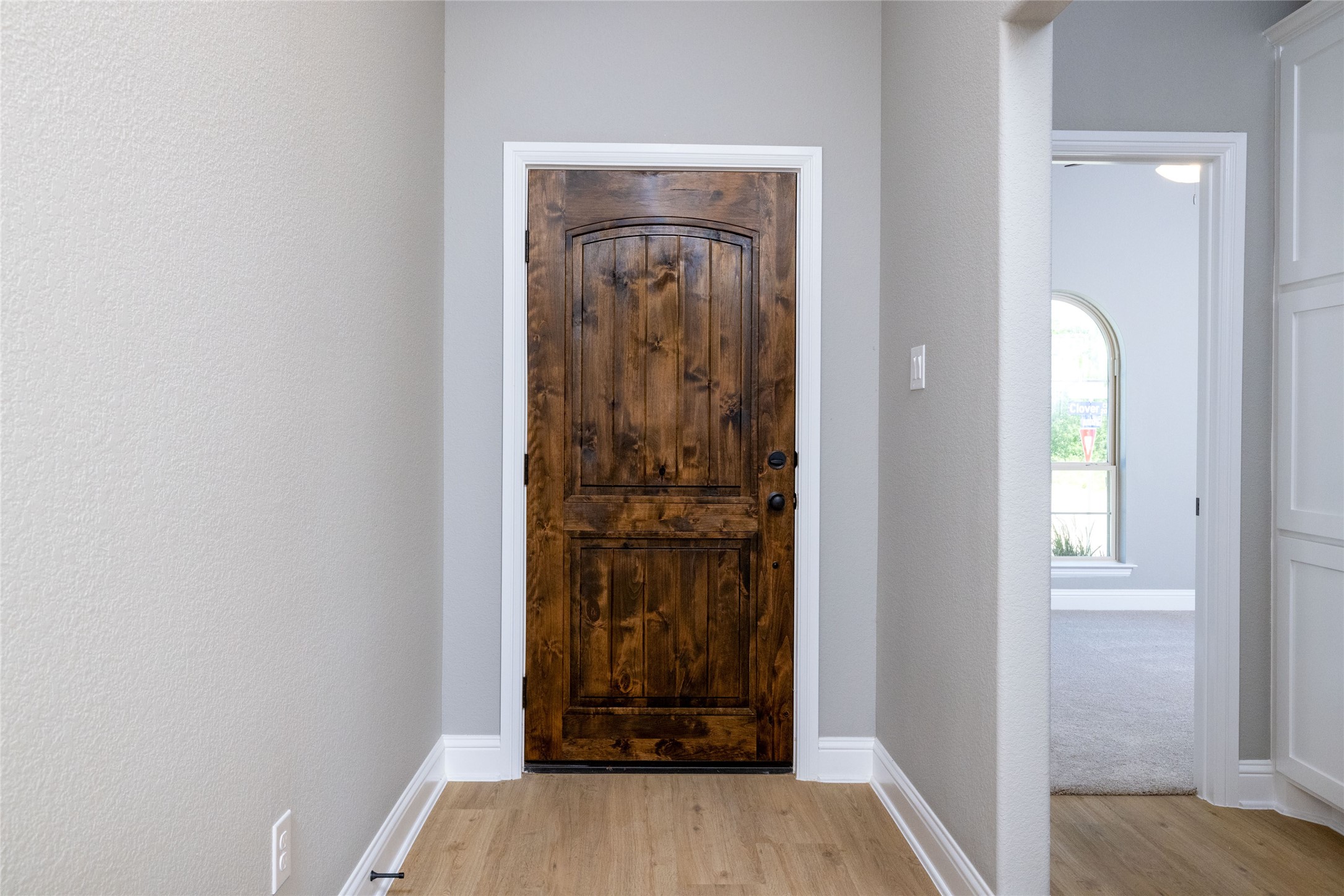 214 Clover Circle