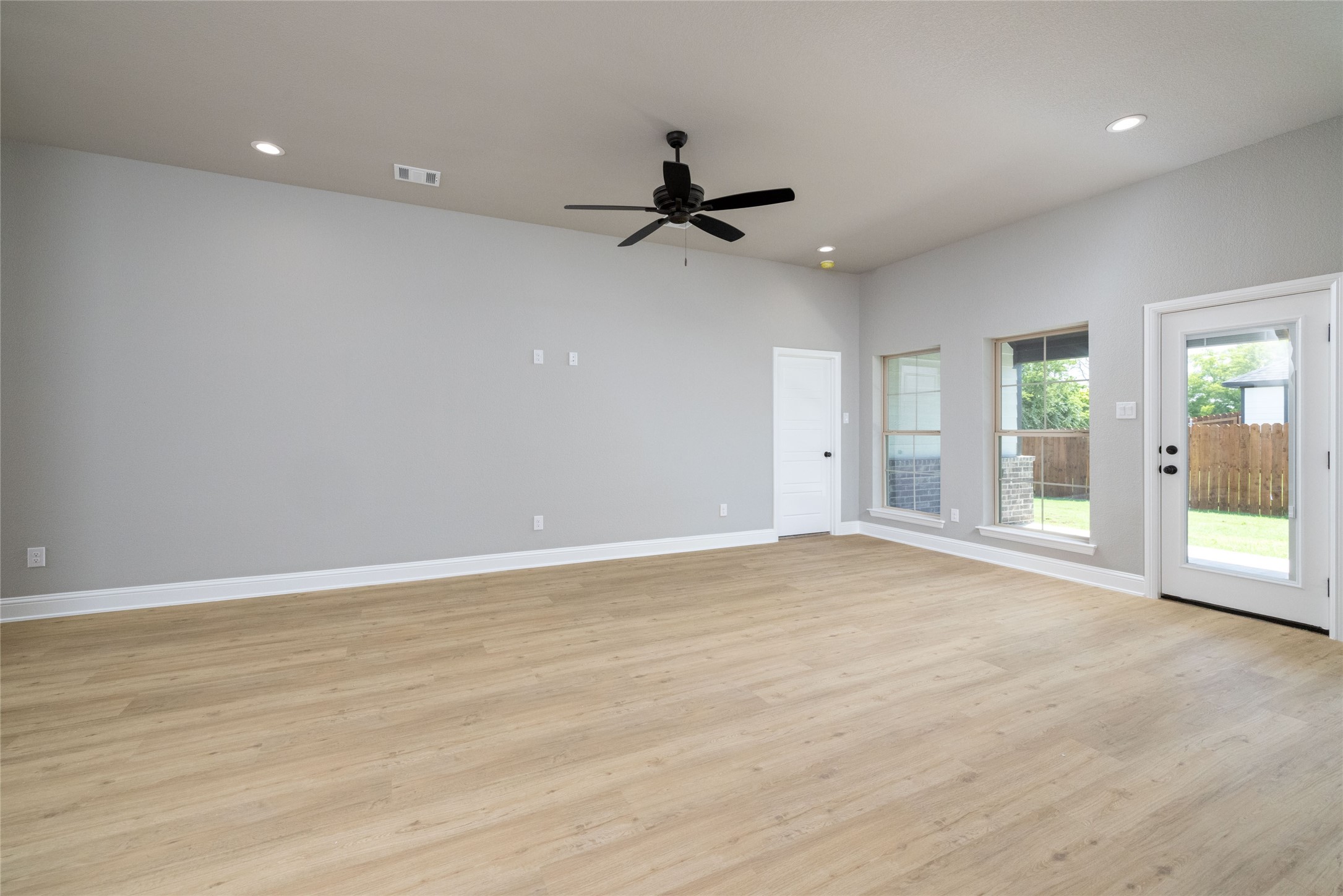 214 Clover Circle