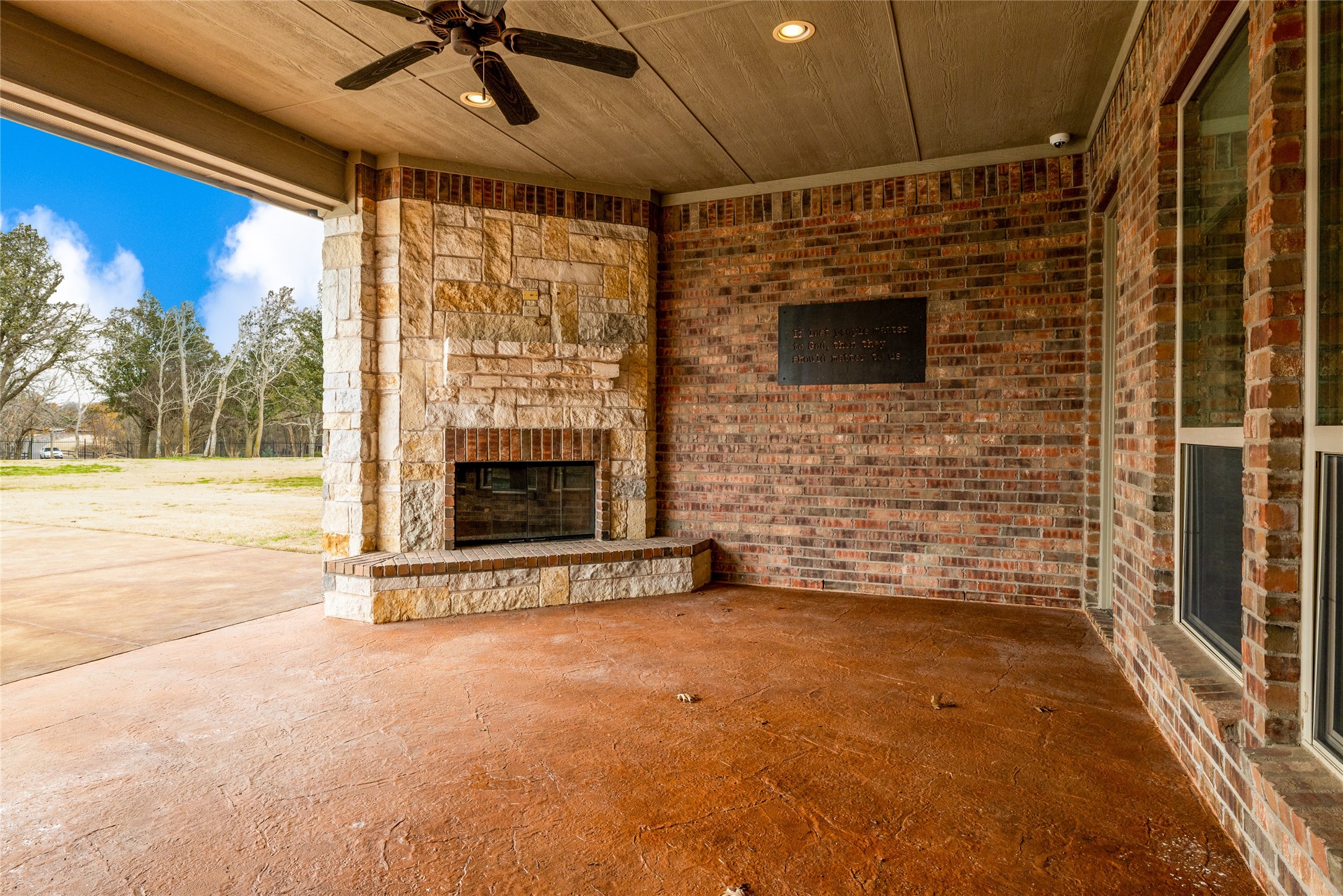 100 Mesquite Meadow Lane
