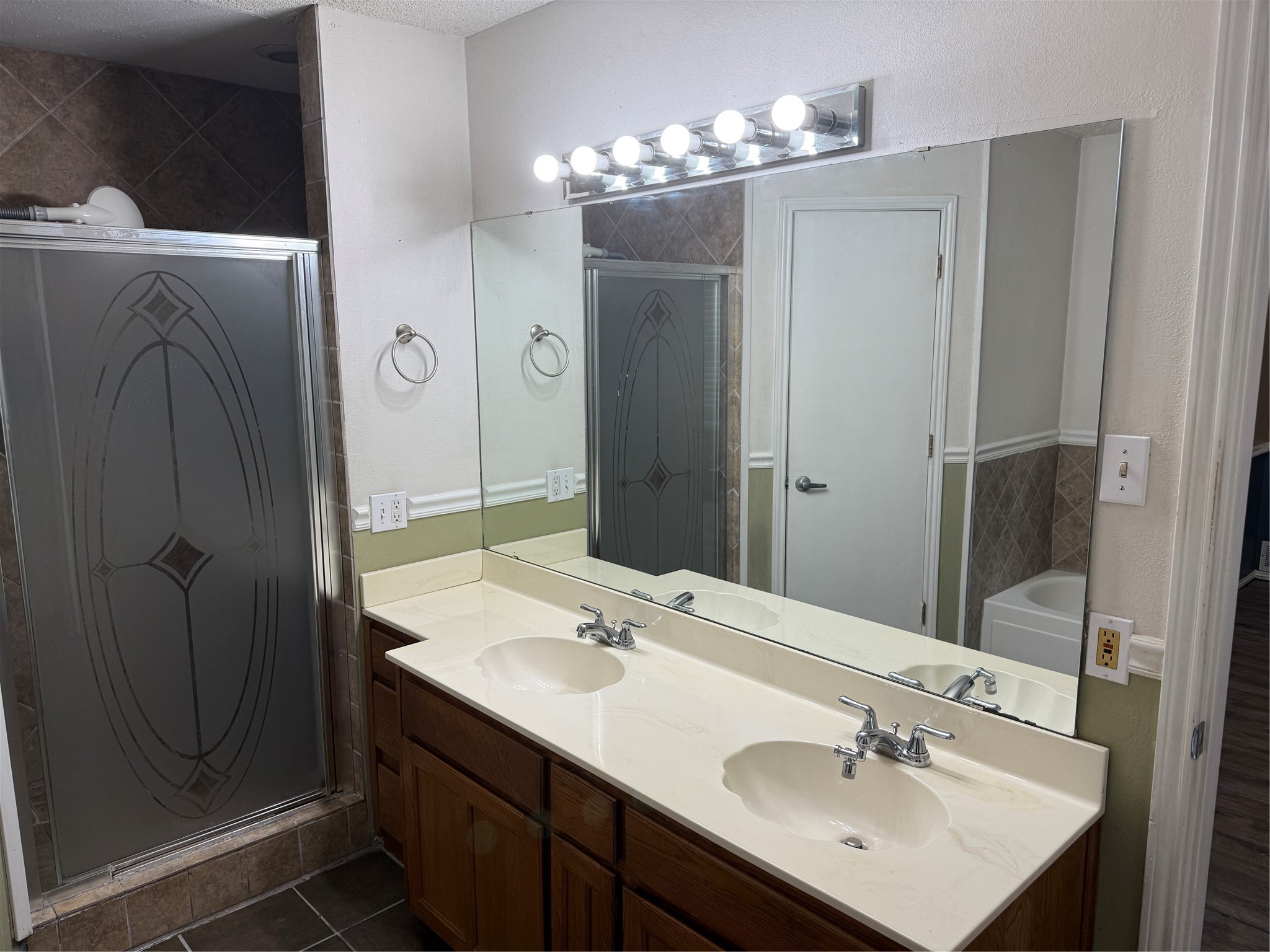 713 Paintbrush Drive