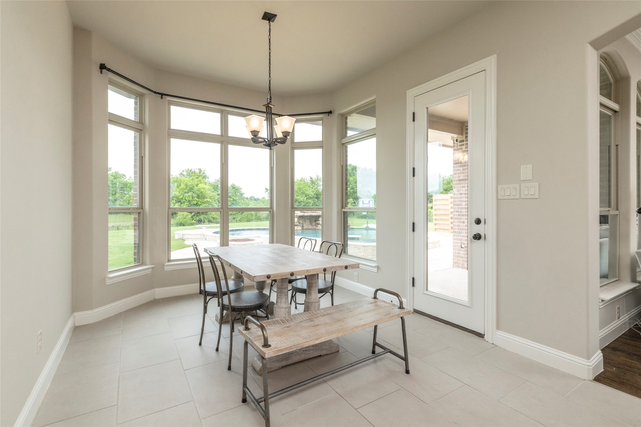 1413 Artesia Lane