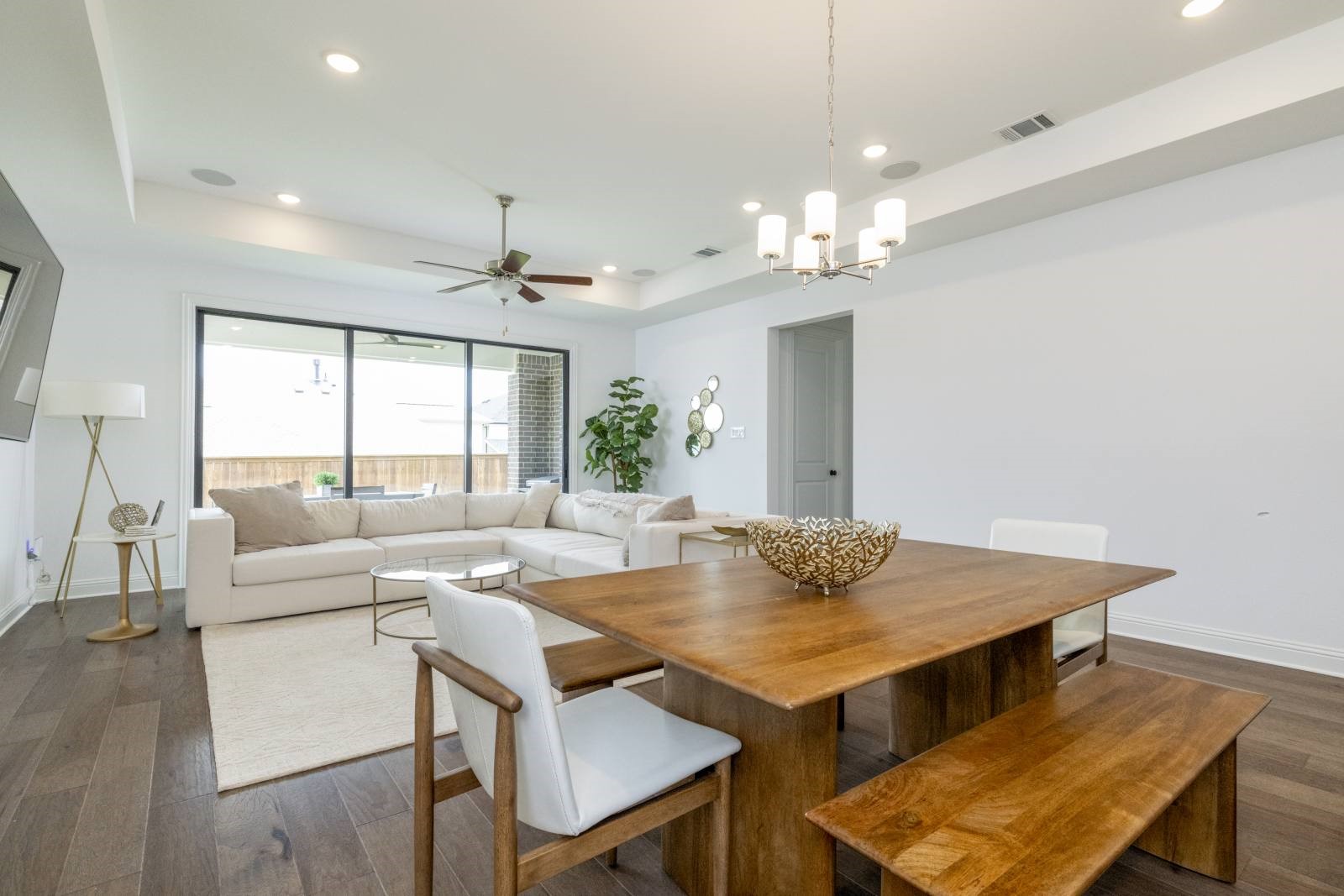 1517 Miranda Lane