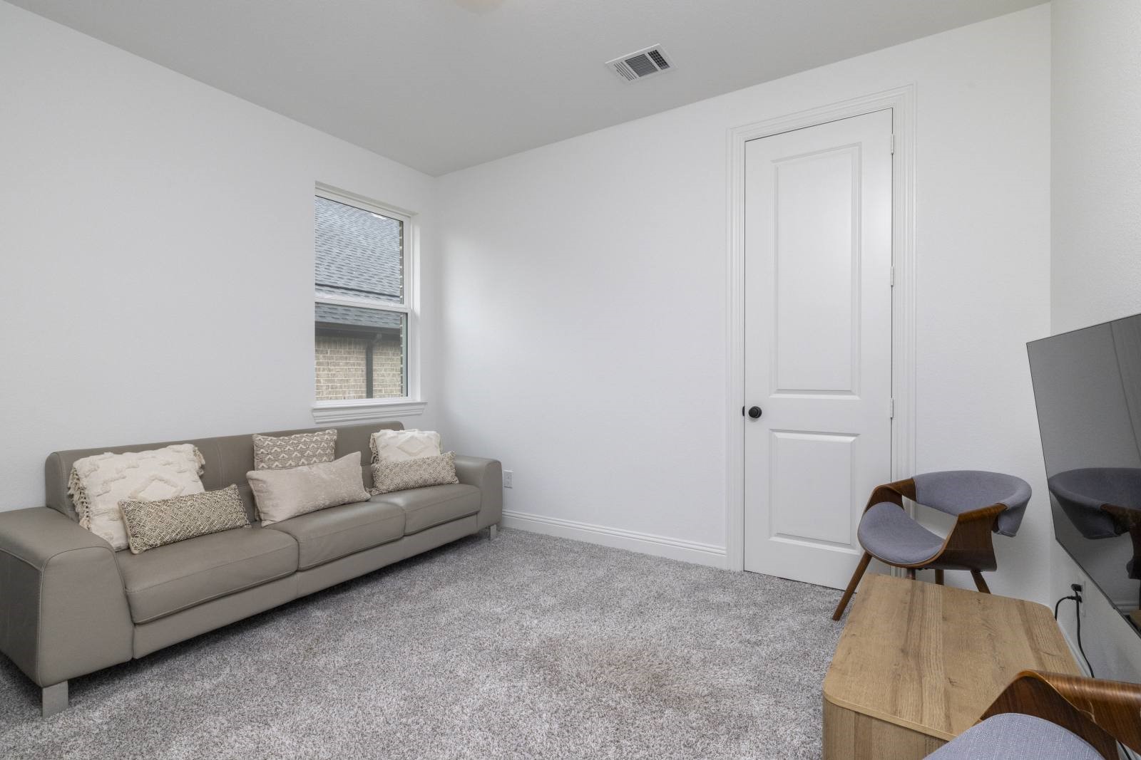 1517 Miranda Lane
