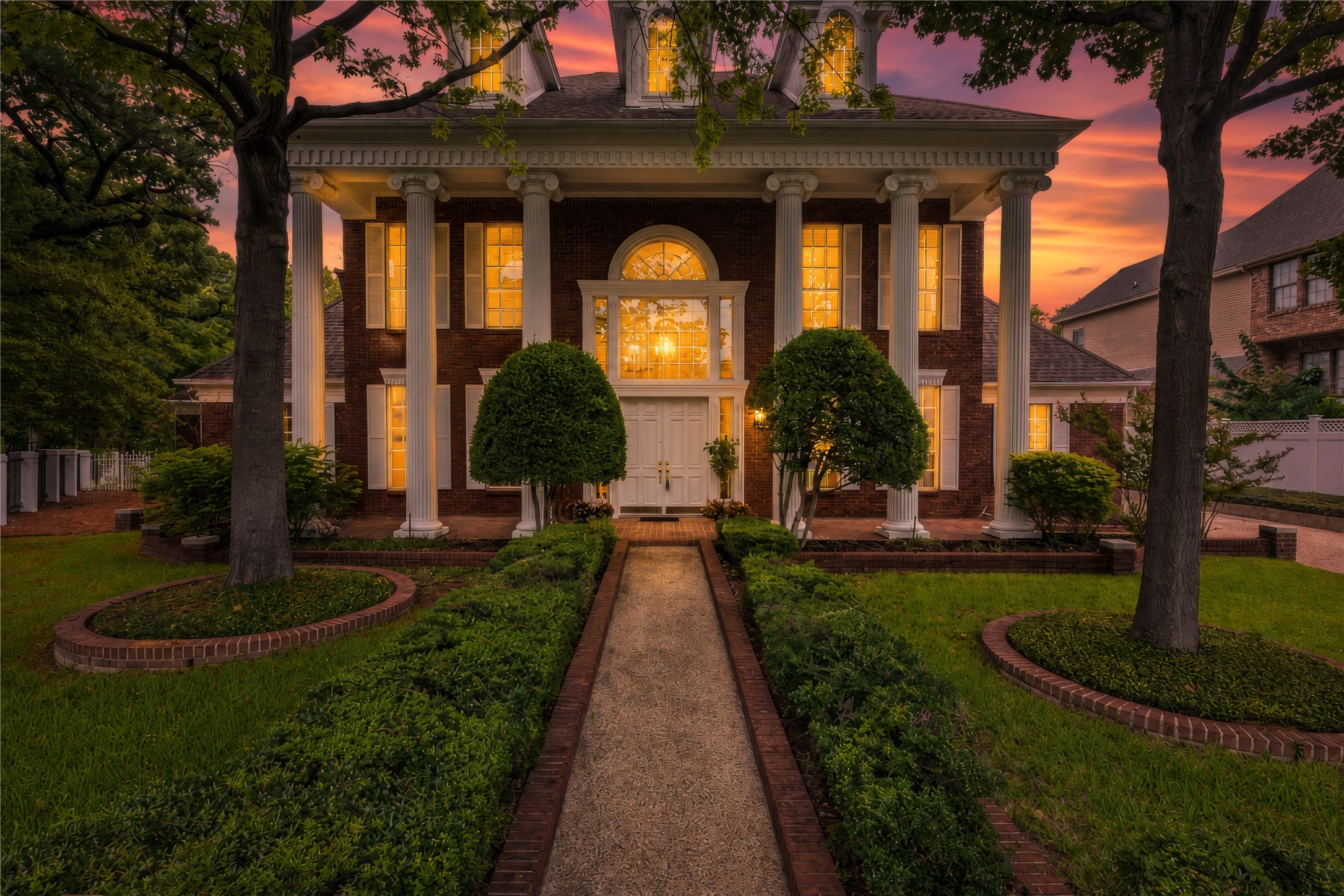 4106 Trail Bend Court