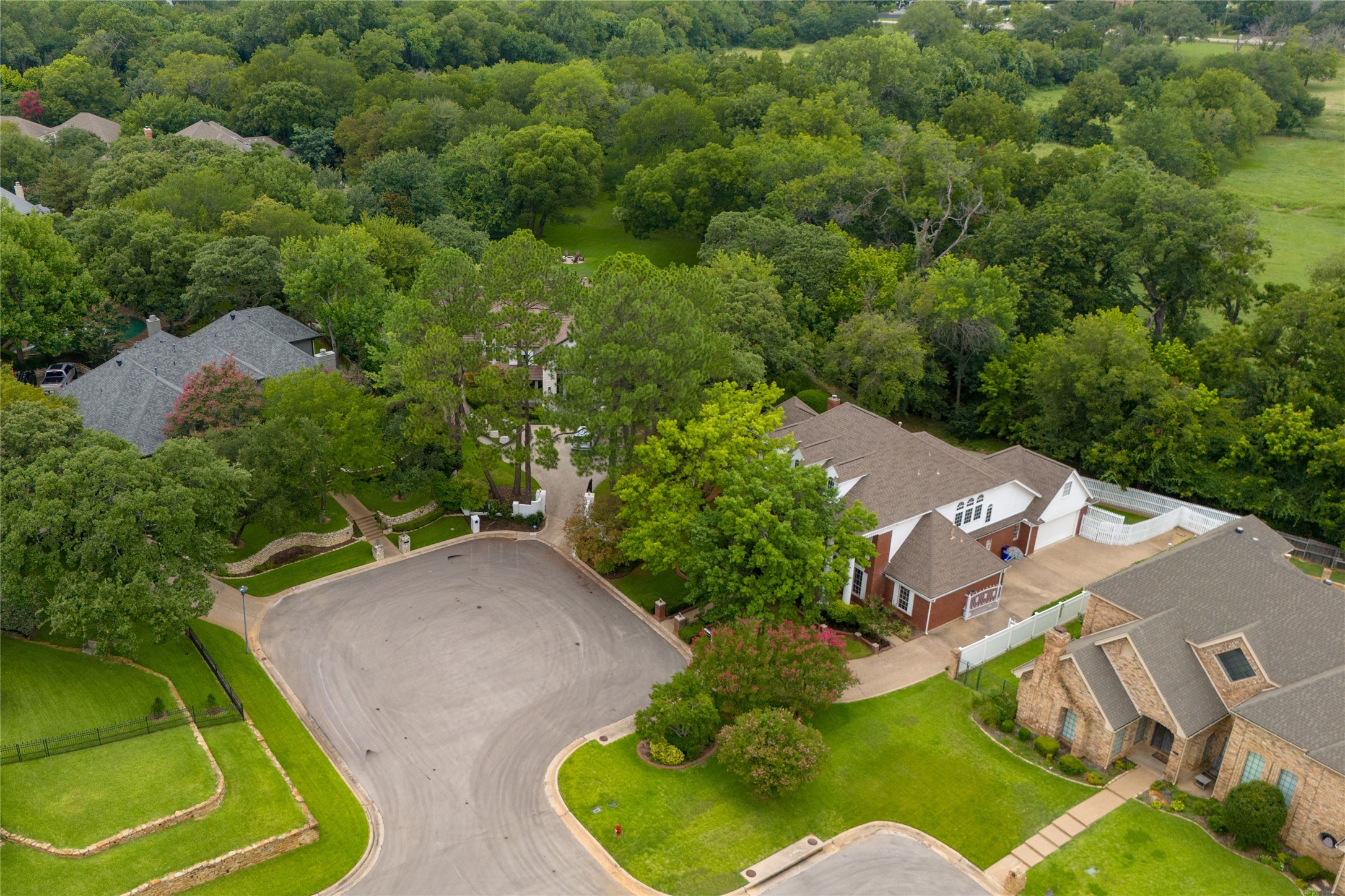 4106 Trail Bend Court