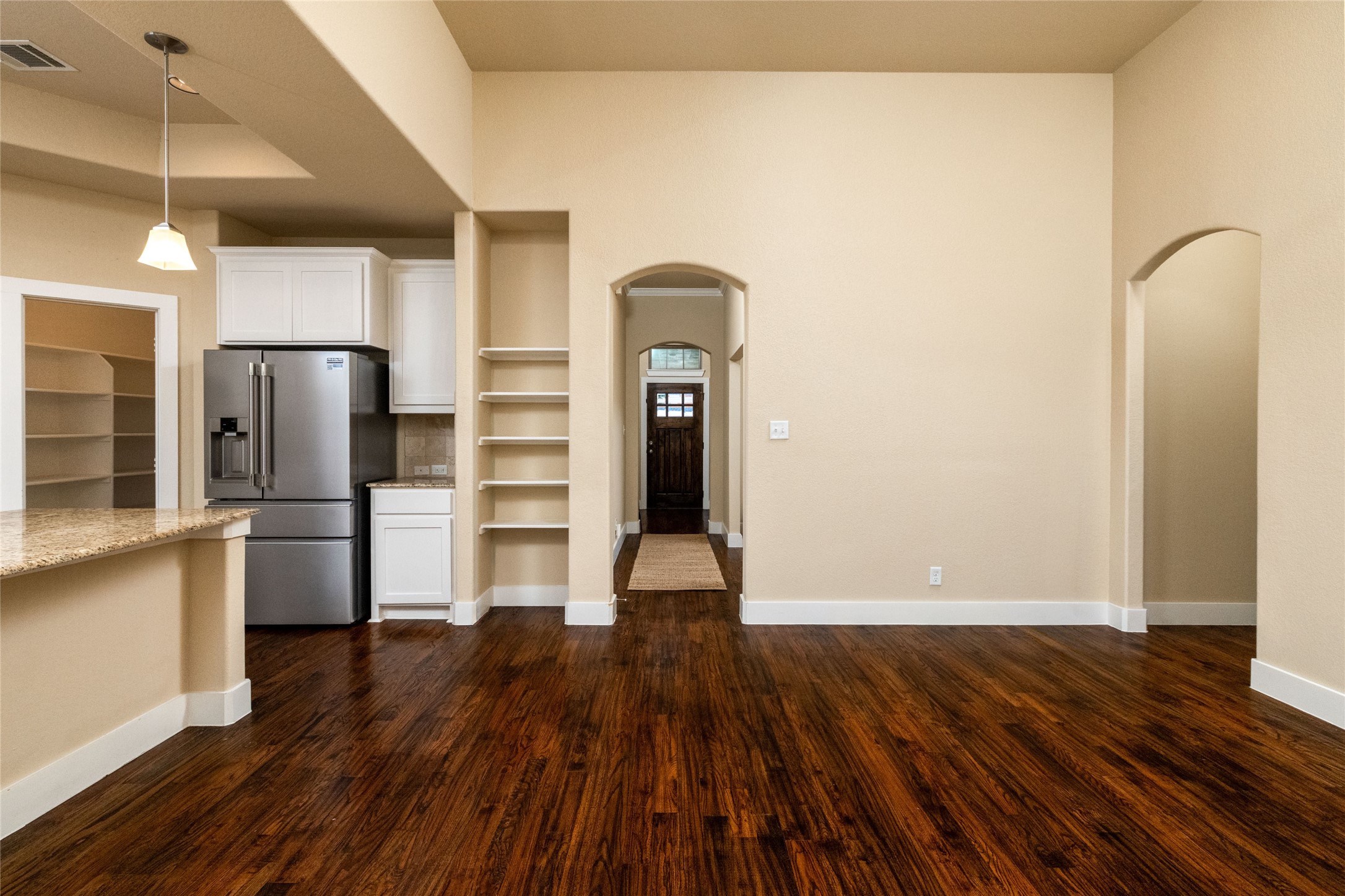 2505 Sanders Court