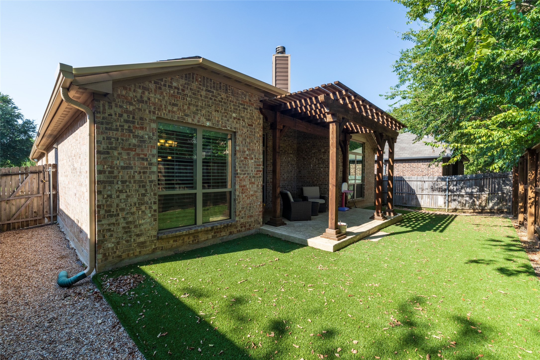 2505 Sanders Court