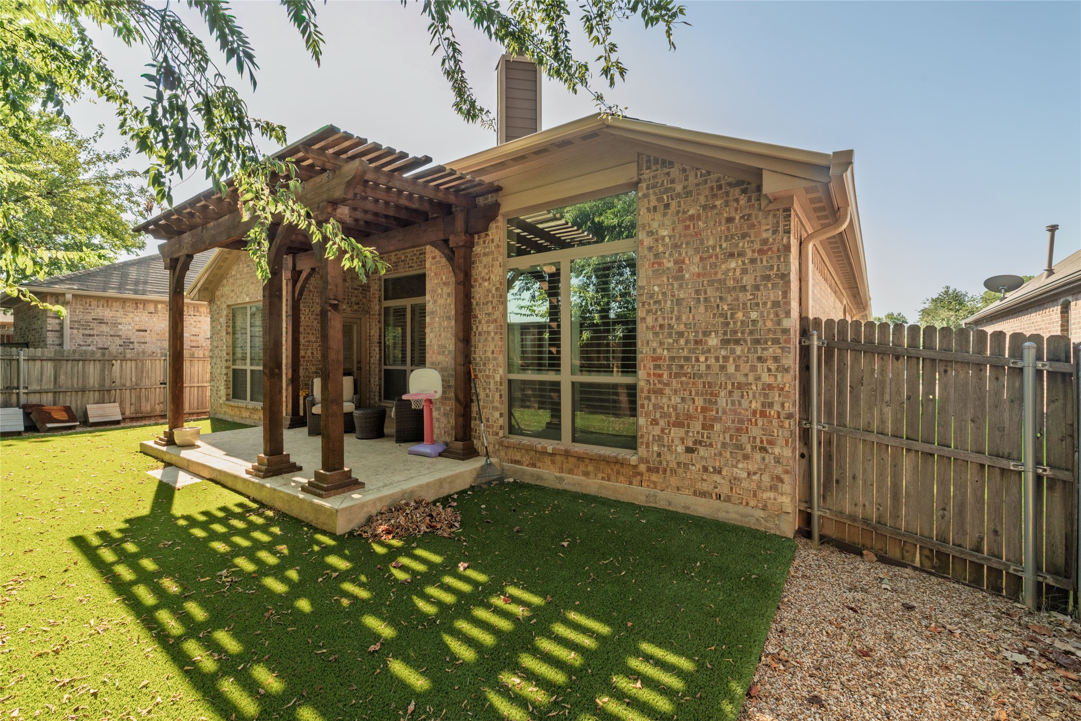 2505 Sanders Court