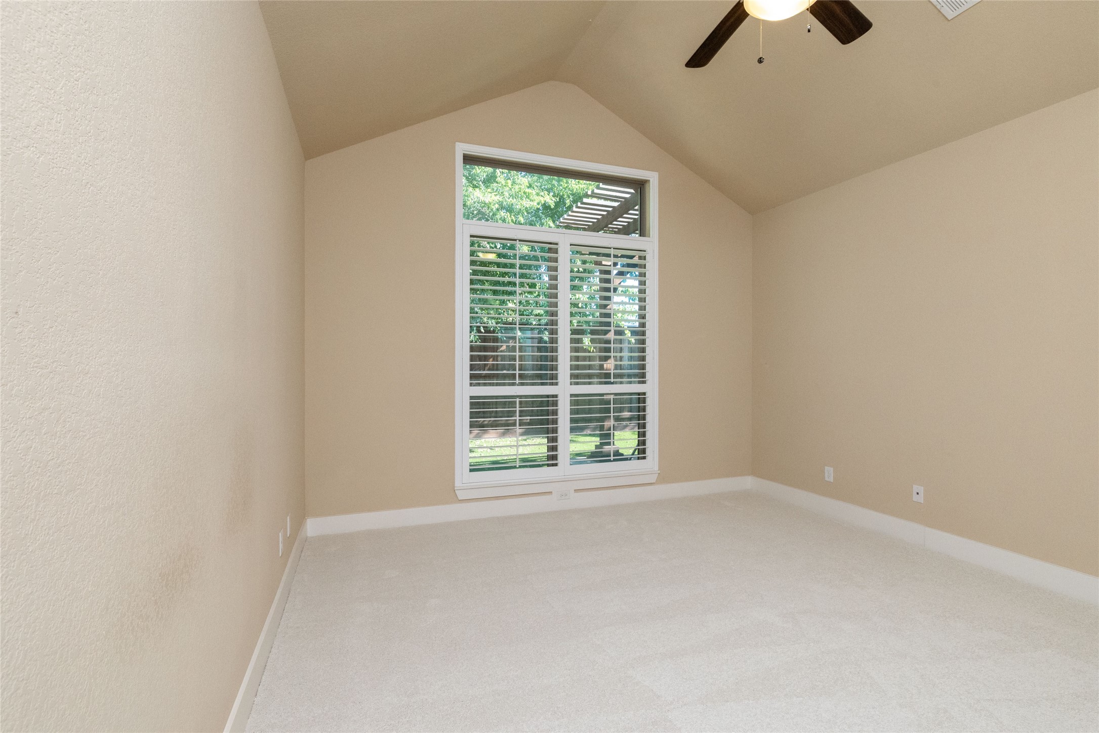 2505 Sanders Court