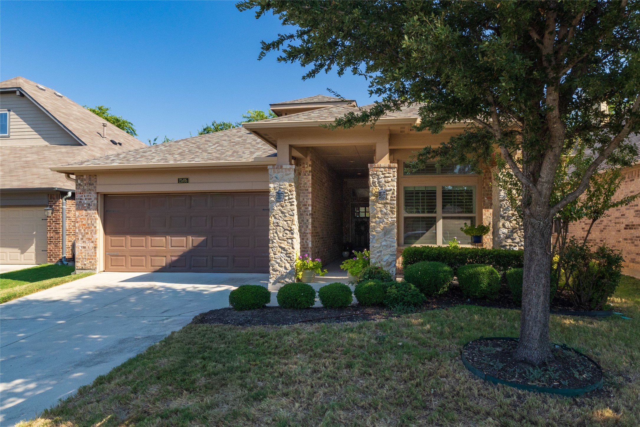2505 Sanders Court