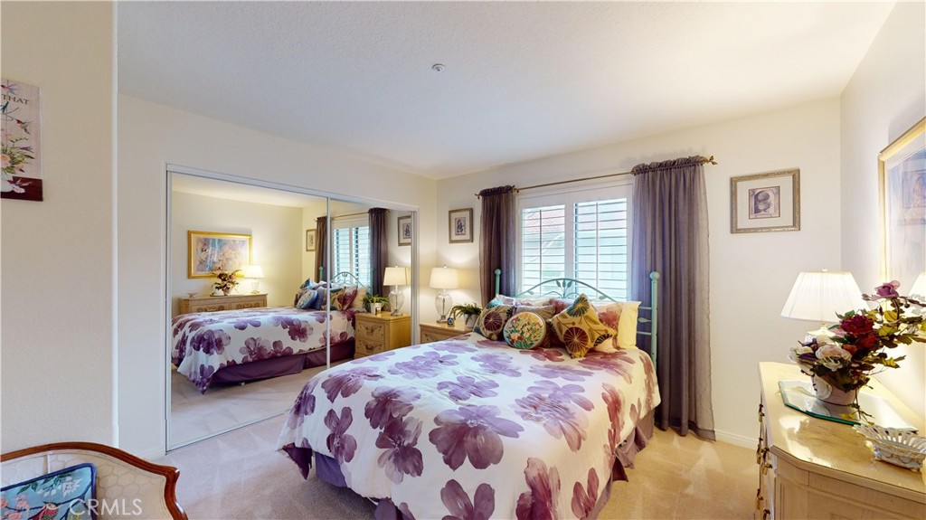 1257 Upland Hills Drive N