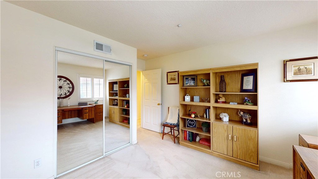 1257 Upland Hills Drive N