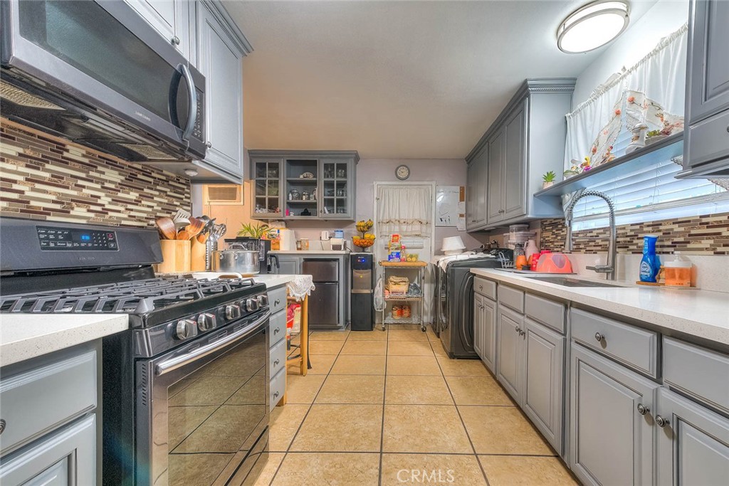 18809 E Ghent Street