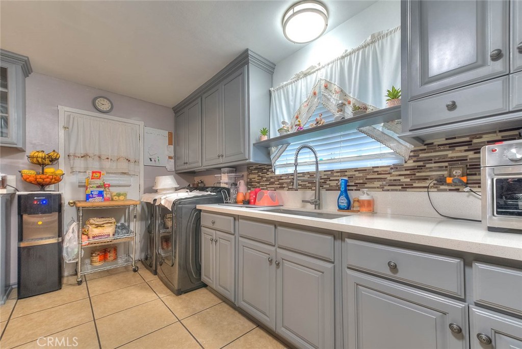 18809 E Ghent Street