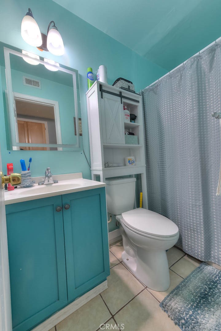 18809 E Ghent Street