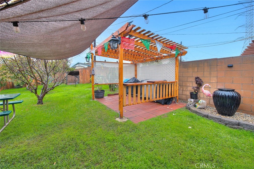 18809 E Ghent Street