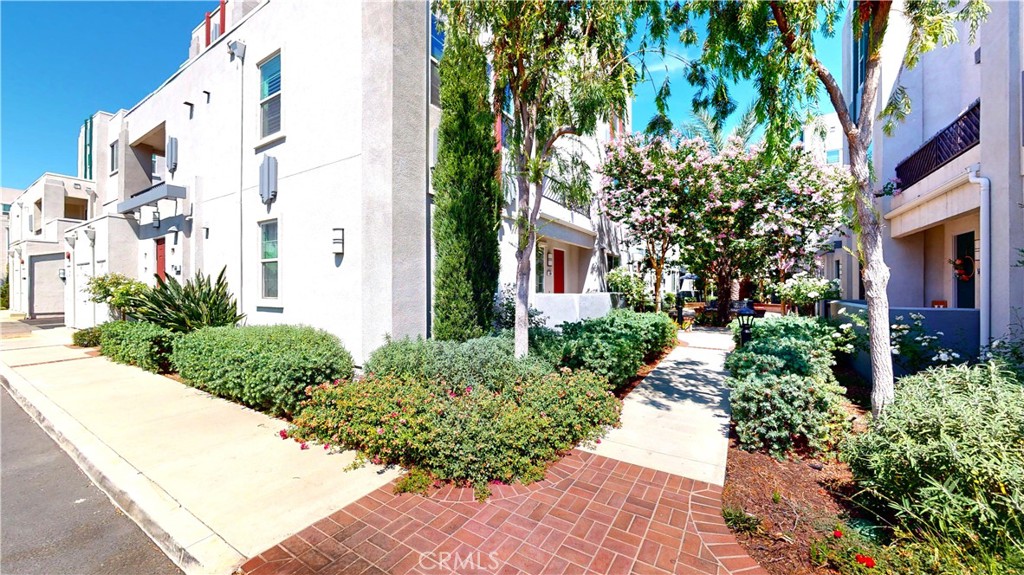 588 Orlando Court