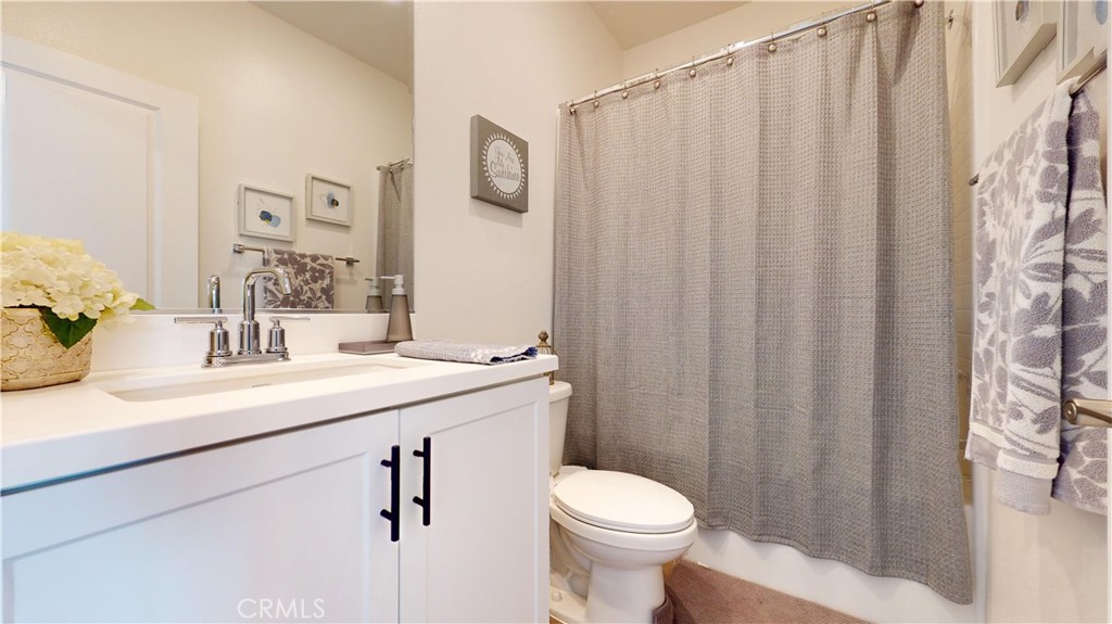 11049 Momentum Drive