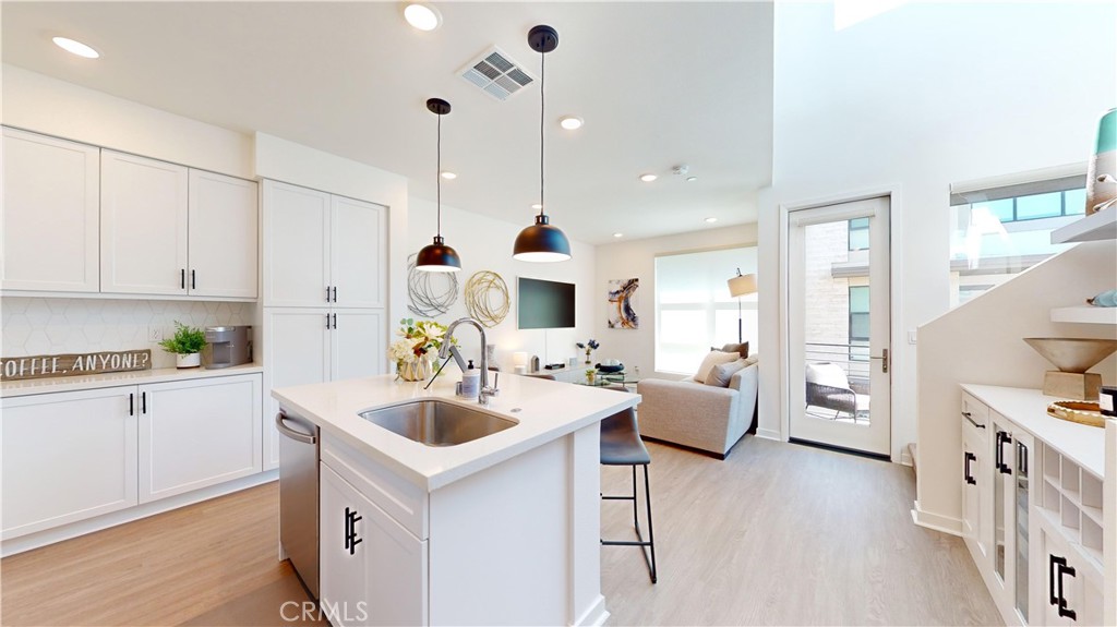 11049 Momentum Drive