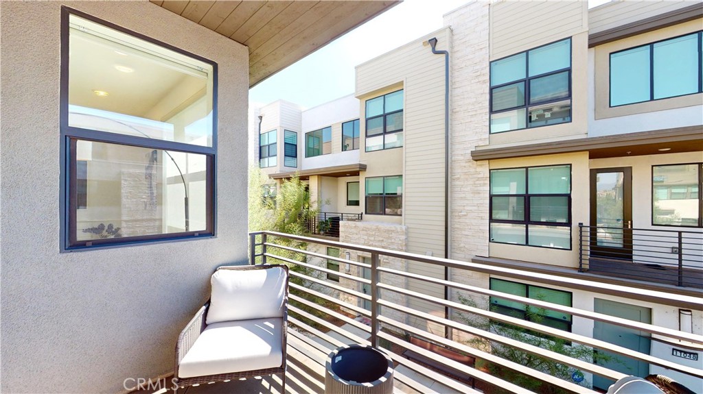 11049 Momentum Drive