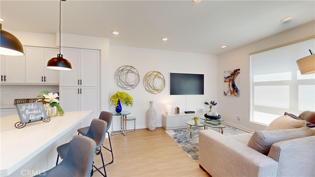 11049 Momentum Drive