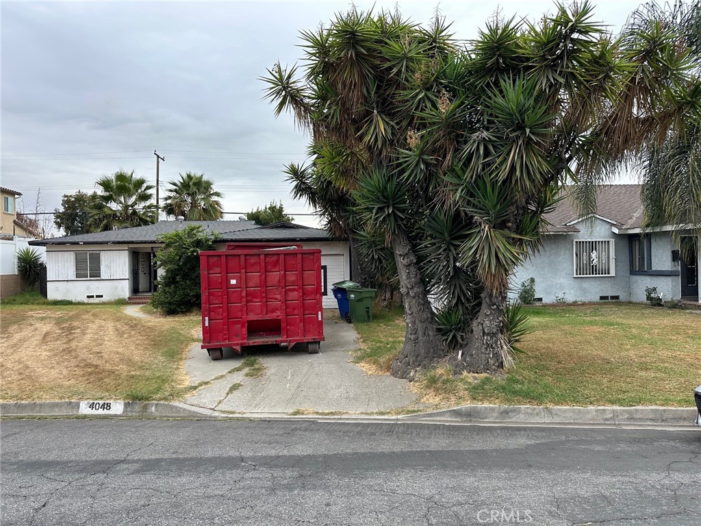 4048 N Broadmoor Avenue