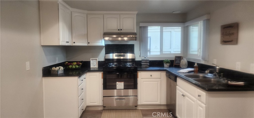 1178 Winged Foot Drive