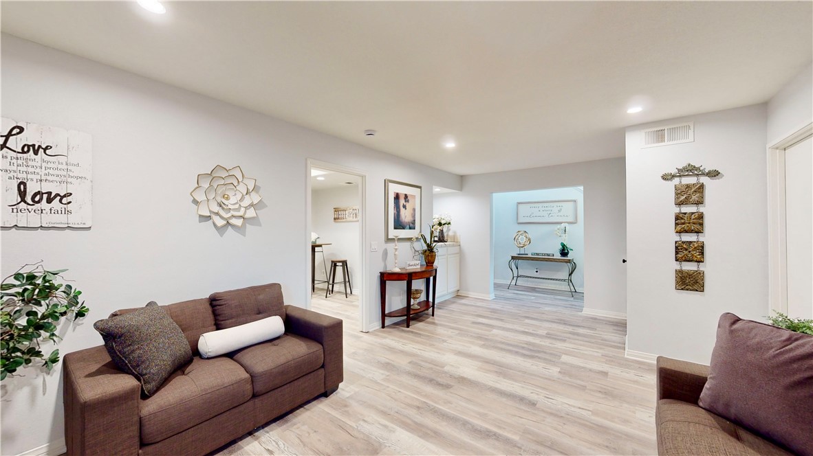 1178 Winged Foot Drive