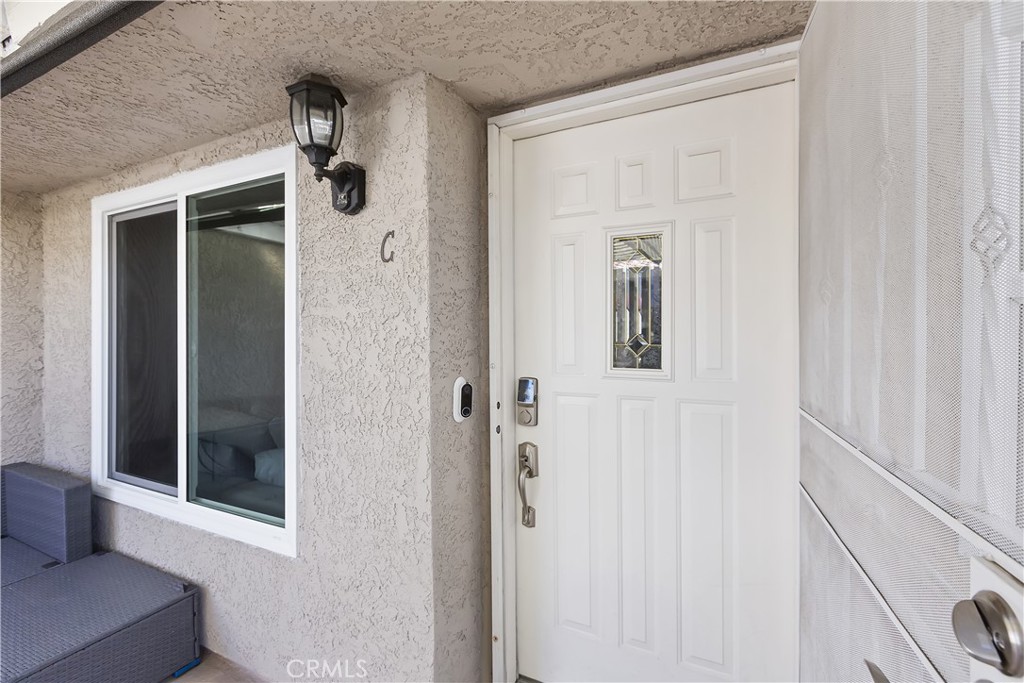 9754 Huntington Drive C