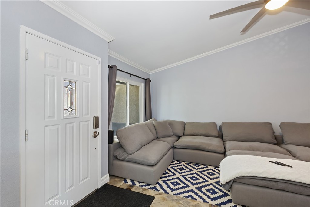 9754 Huntington Drive C