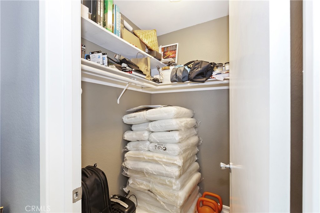 9754 Huntington Drive C