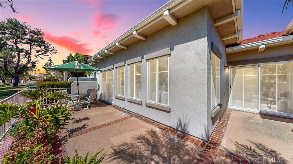 1548 Upland Hills Drive N