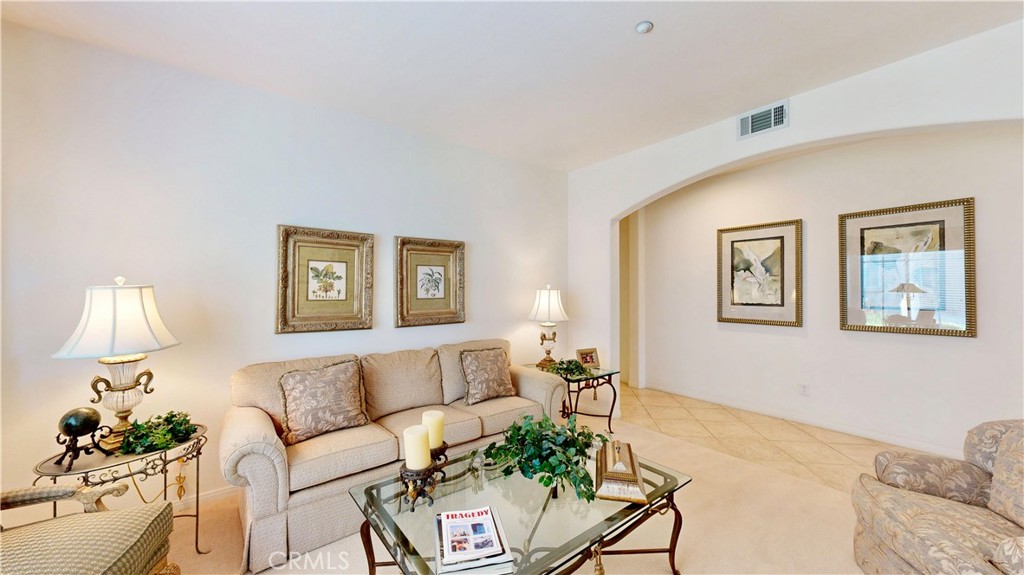 1548 Upland Hills Drive N