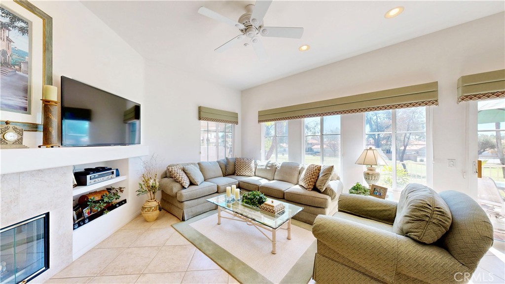 1548 Upland Hills Drive N