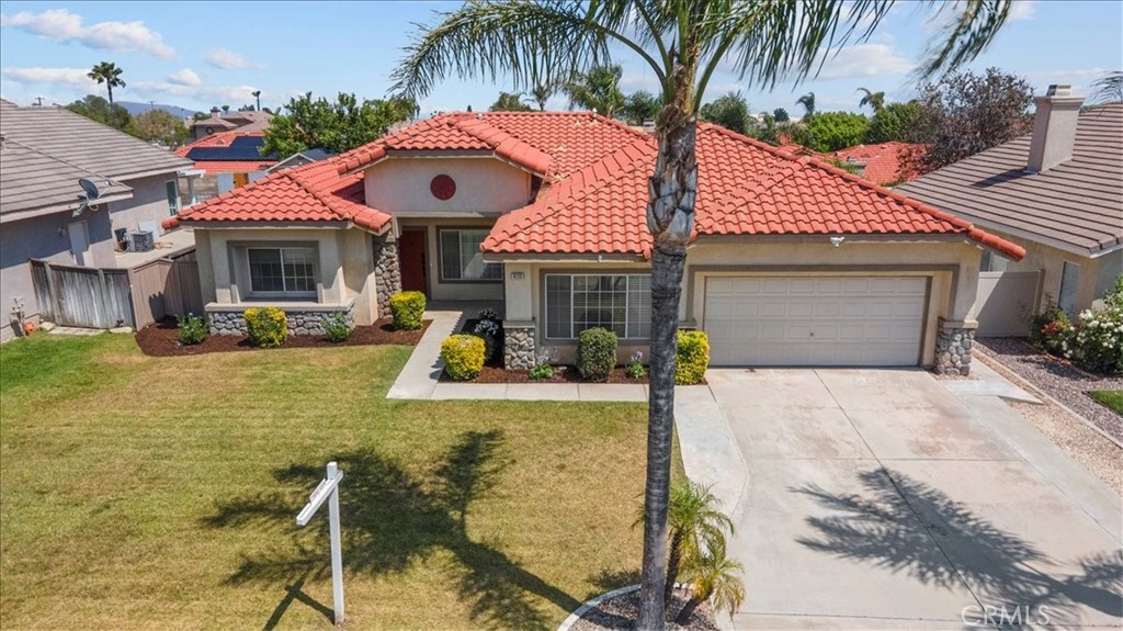 4113 N Tangerine Drive