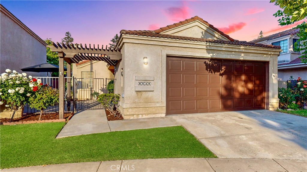 8535 Creekside Place